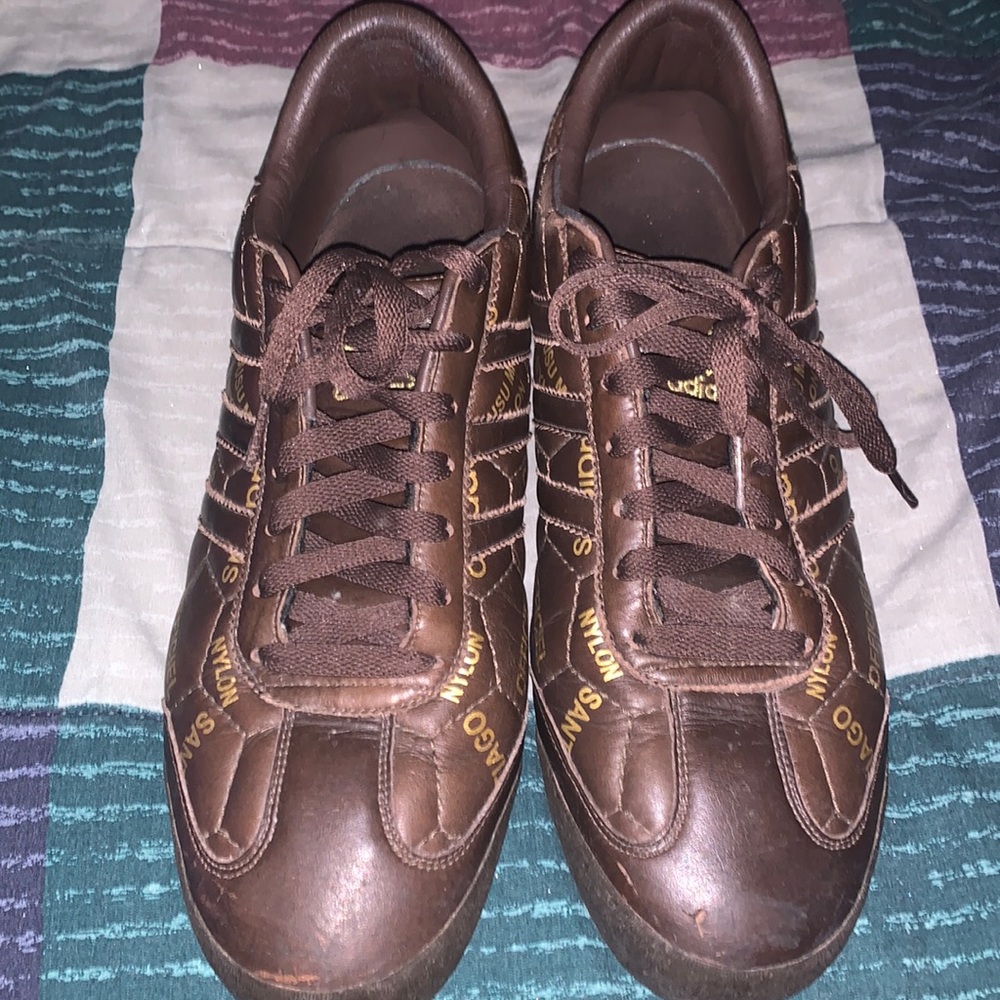 Adidas leather soccer canvas sneakers size 12